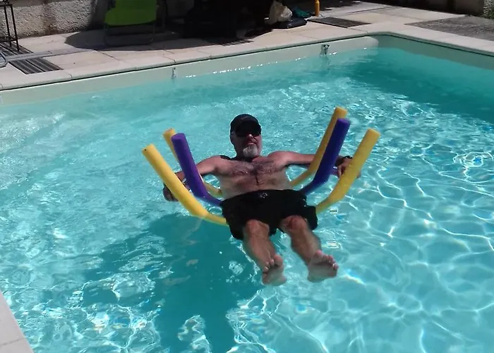 Holiday home Ancienne Forge Restauree Et Piscine